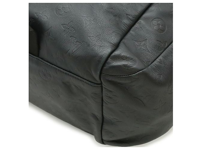 Zaino Louis Vuitton Monogram Shadow Nero - vista 3