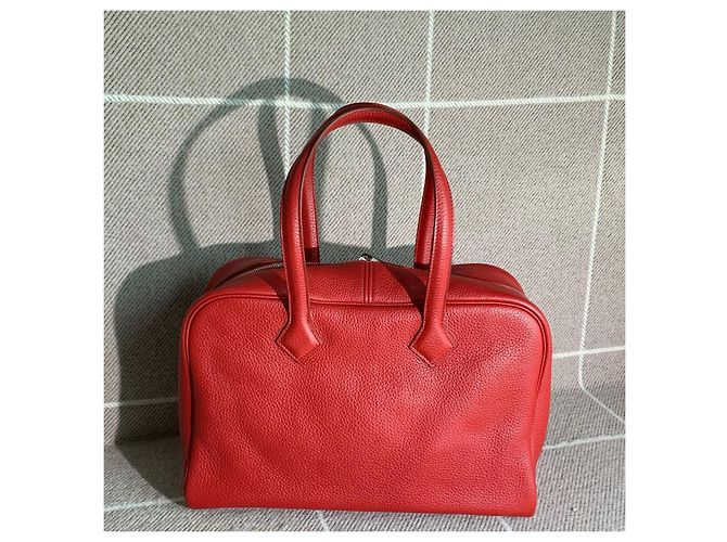 Borsa Hermès Victoria 35 in pelle rossa Rosso - vista 2