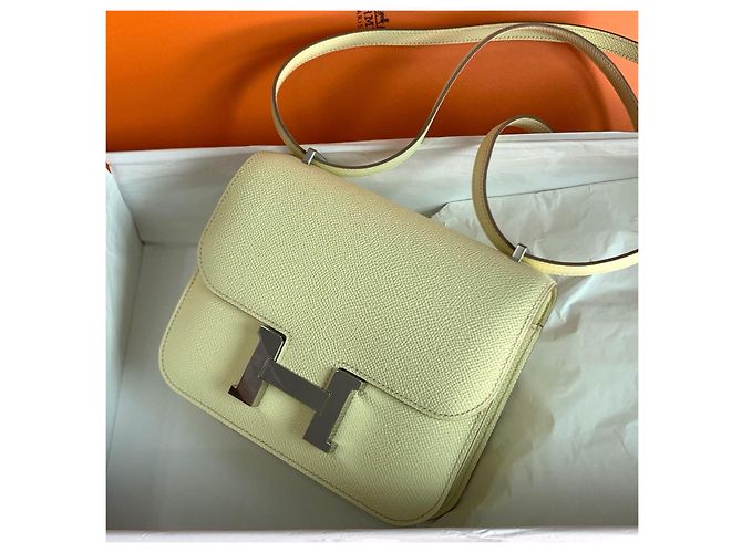 Bolso Hermès Constance 19 Amarillo - vista 5