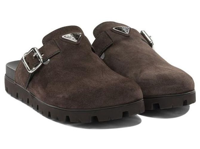 Mule Prada in camoscio marrone - vista 4