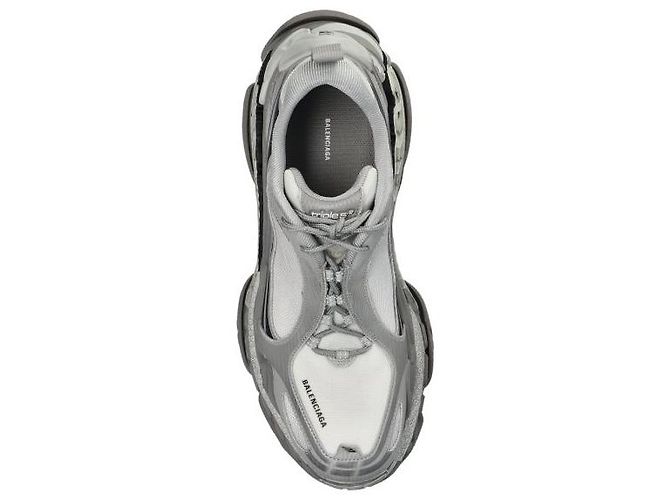 Balenciaga Baskets Triple Marron - vue 6