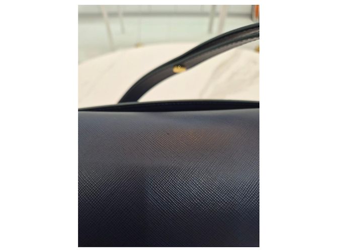 Marni Borsa a tracolla e crossbody Trunk media in Saffiano Blu - vista 24