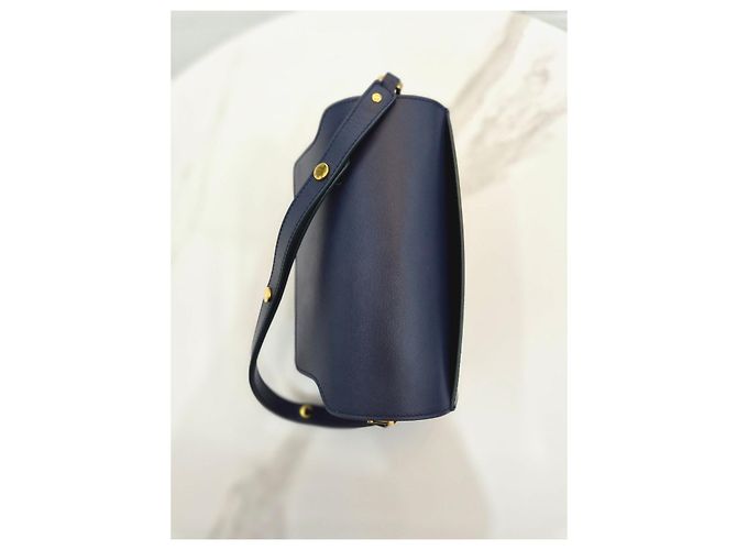 Marni Borsa a tracolla e crossbody Trunk media in Saffiano Blu - vista 3