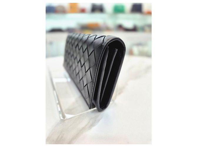 Bottega Veneta Großes Intrecciato Long Wallet mit Klappe Schwarz - Ansicht 4