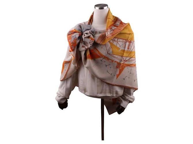 Hermès Flagship Schal 140 Orange Kaschmir Seide - Ansicht 10