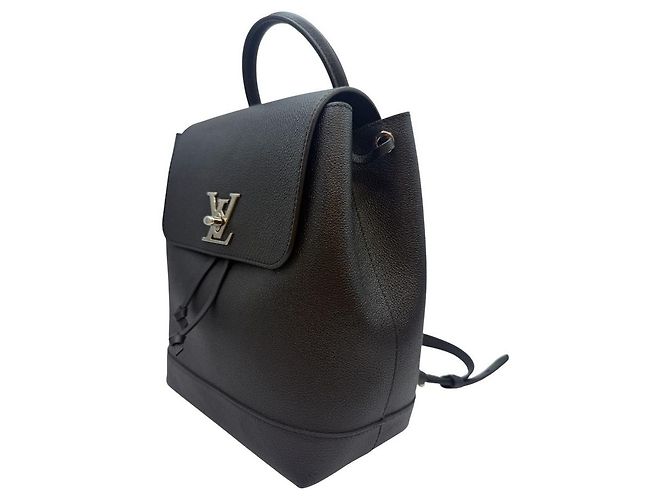Louis Vuitton Lockme Backpack Black - view 3