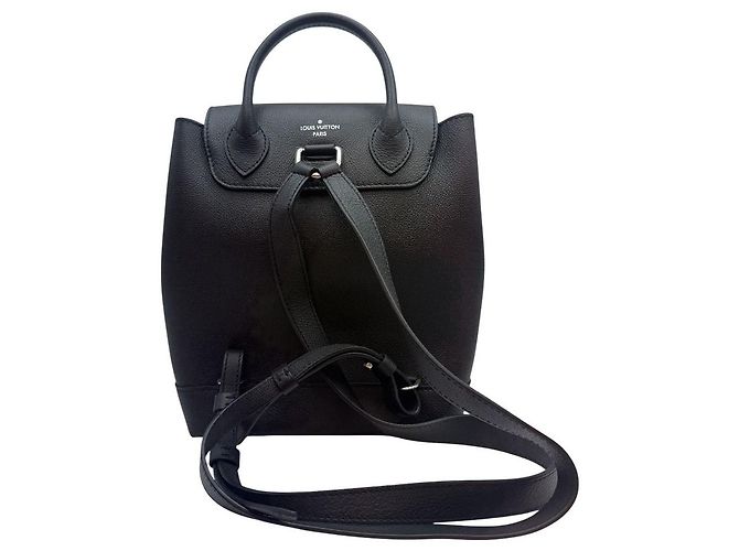 Louis Vuitton Lockme Backpack Black - view 4