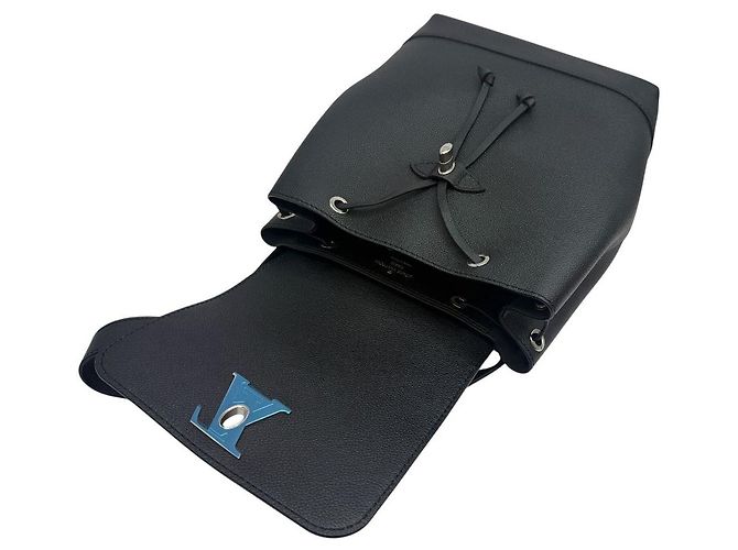 Louis Vuitton Lockme Backpack Black - view 6