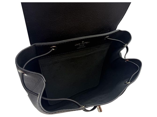 Louis Vuitton Lockme Backpack Black - view 7