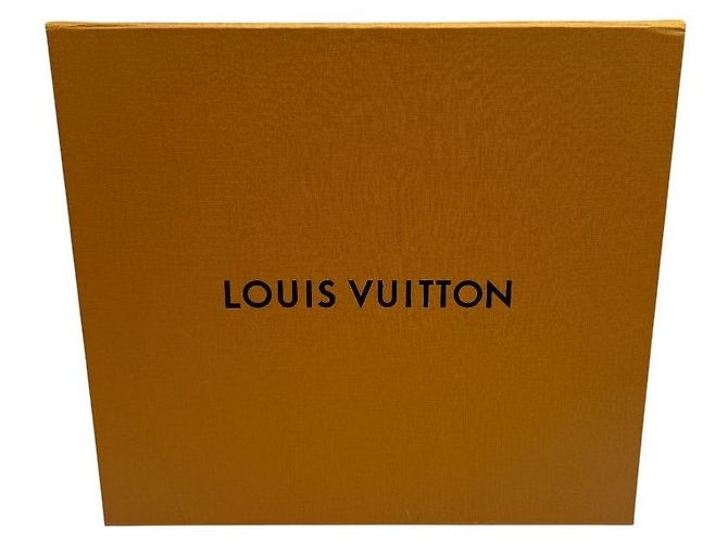 Louis Vuitton Lockme Backpack Black - view 8