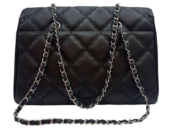Chanel Borsa a tracolla Season Lambskin Hampton Stitch Nera Nero - vista 4