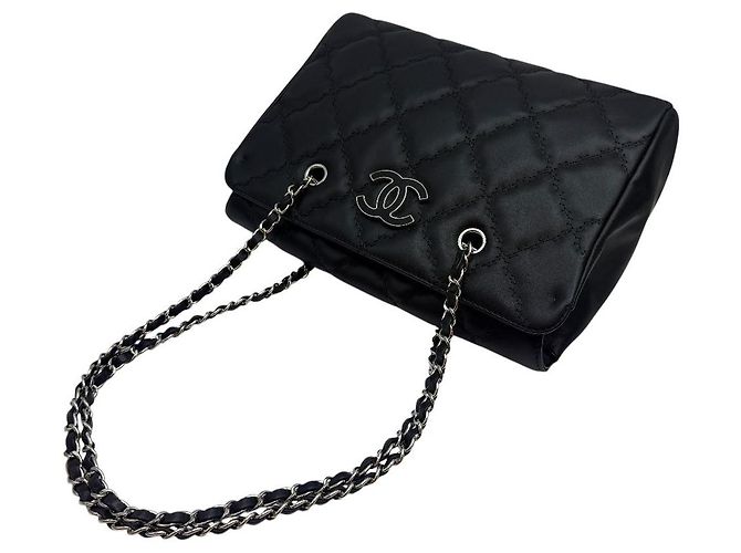 Chanel Borsa a tracolla Season Lambskin Hampton Stitch Nera Nero - vista 6