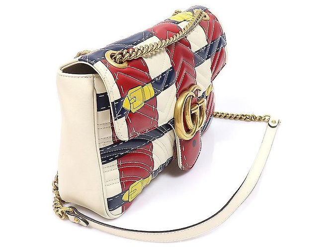 Gucci Borsa a tracolla Medium Chain GG Marmont in matelassé chevron bianco trompe-l'œil - vista 3
