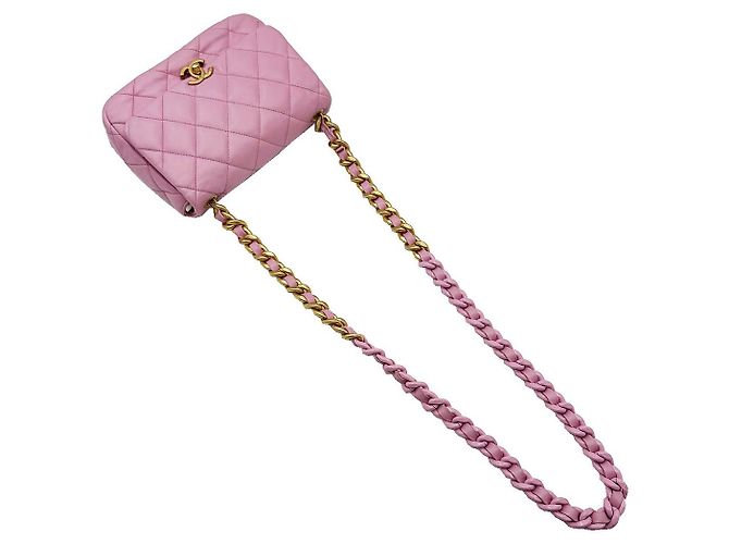 Chanel Mini bolsa de corrente acolchoada em pele de cordeiro rosa - vista 6