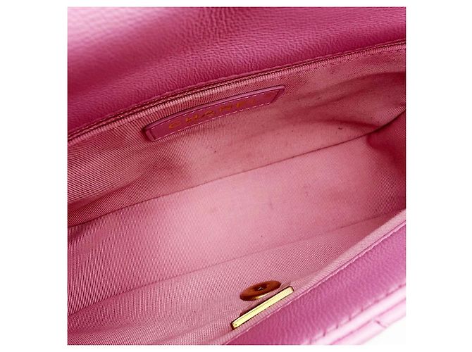 Chanel Mini bolsa de corrente acolchoada em pele de cordeiro rosa - vista 9