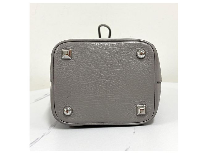 Maison Martin Margiela Picca borsa a secchiello crossbody con catena Marrone - vista 14