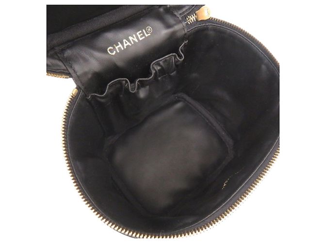 Borsa Vanity Chanel in pelle di vitello martellata nera Nero - vista 7