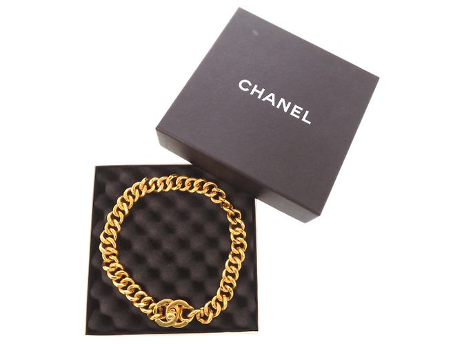 Collana Choker Chanel Vintage in metallo dorato D'oro - vista 2