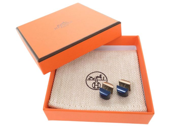 Hermès Orecchini Hermes Medor reversibili in metallo Navy Gold D'oro Blu navy - vista 2