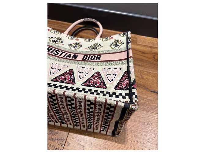 Christian Dior Book Tote Tasche aus Canvas Braun Schwarz Pink Rot Beige Grün - Ansicht 6