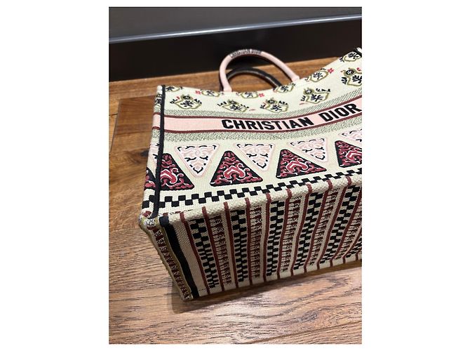 Christian Dior Book Tote Tasche aus Canvas Braun Schwarz Pink Rot Beige Grün - Ansicht 7
