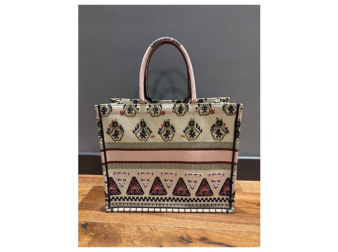 Christian Dior Book Tote Tasche aus Canvas Braun Schwarz Pink Rot Beige Grün - Ansicht 8