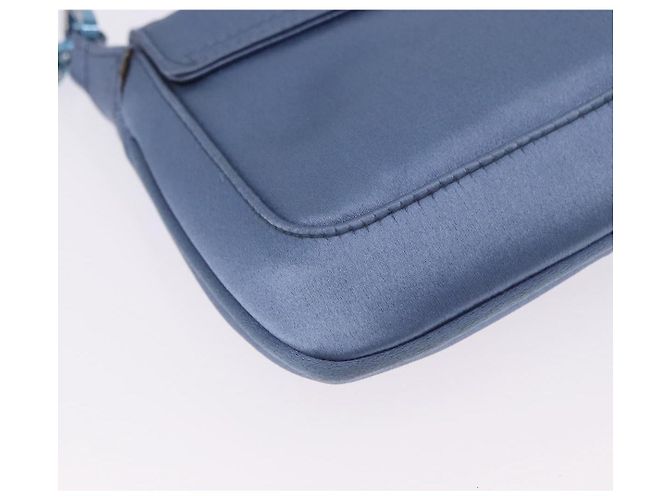 Borsa a tracolla con catena GUCCI Satin Blue Auth 200336V - vista 16