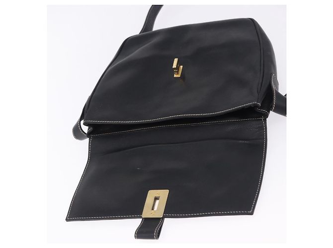 Borsa a tracolla FENDI in pelle nera e oro Auth 200056 Nero D'oro - vista 10
