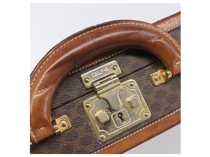 Céline CELINE Macadam Canvas Trunk PVC Leather Brown Gold Auth 196339 Marrone D'oro - vista 19