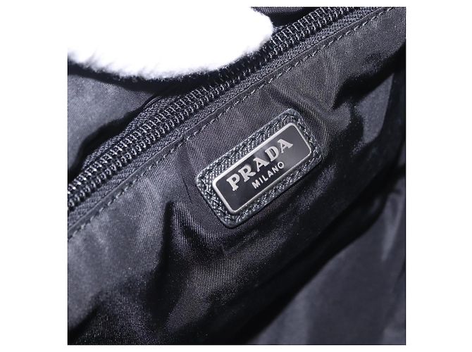 Borsa a pochette PRADA Nylon Navy Silver Auth hk4058 Argento Blu navy - vista 21