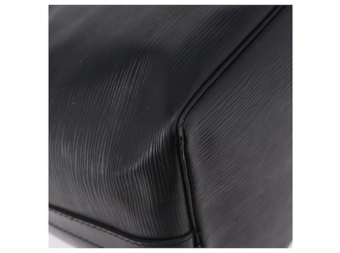 Borsa a tracolla LOUIS VUITTON Epi Petit Noe Nera M44102 LV Auth 197443 Nero - vista 17