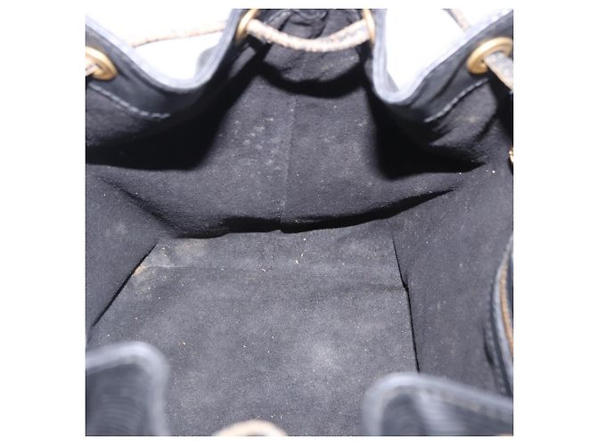 Borsa a tracolla LOUIS VUITTON Epi Petit Noe Nera M44102 LV Auth 197443 Nero - vista 20