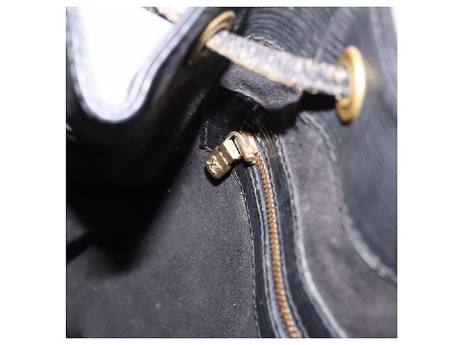 Borsa a tracolla LOUIS VUITTON Epi Petit Noe Nera M44102 LV Auth 197443 Nero - vista 21