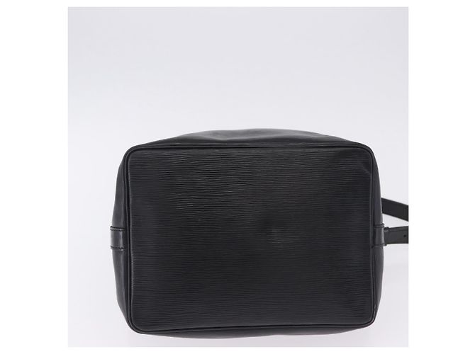 Borsa a tracolla LOUIS VUITTON Epi Petit Noe Nera M44102 LV Auth 197443 Nero - vista 6