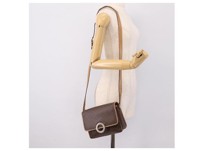 Céline Borsa a tracolla CELINE Macadam Canvas PVC Leather Brown Gold Auth bs36938 Marrone D'oro - vista 25
