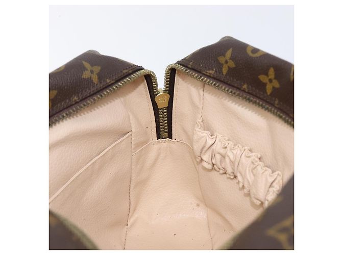 LOUIS VUITTON Monogram Trousse Toilette 28 Clutch Bag M47522 LV Auth 200829V Monogramma - vista 17