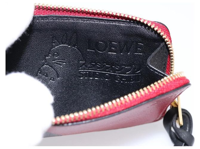 LOEWE x Studio Ghibli Spirited Away No-Face Card Case Leather Red Auth 167558M Roja - vista 9