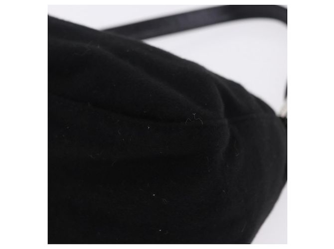 Borsa a spalla FENDI Mamma Baguette in lana nera argento Auth 201915V Nero - vista 16