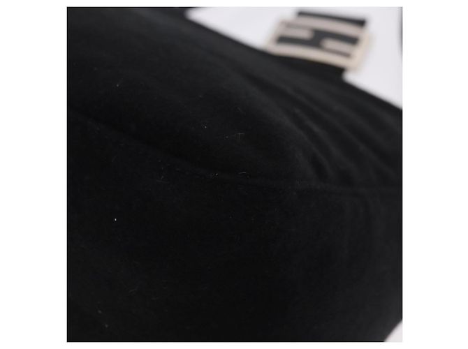 Borsa a spalla FENDI Mamma Baguette in lana nera argento Auth 201915V Nero - vista 18