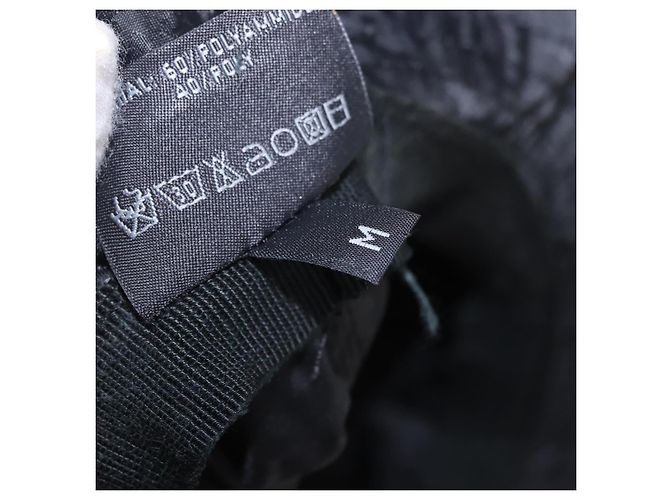 Cappello FENDI Zucca Canvas Nylon M Nero Auth 198272V - vista 10