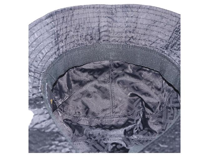 Cappello FENDI Zucca Canvas Nylon M Nero Auth 198272V - vista 16