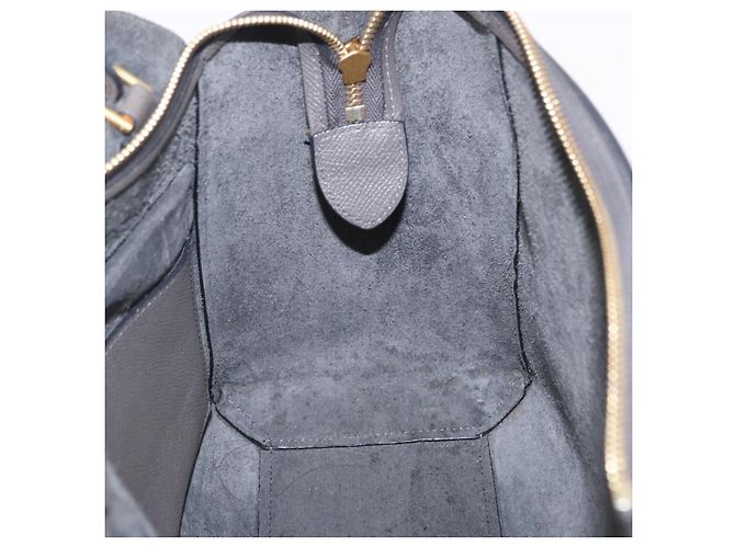 Céline CELINE Borsa Belt Bag Micro Pelle 2 vie Grigio Oro Auth 199385V Marrone D'oro - vista 23