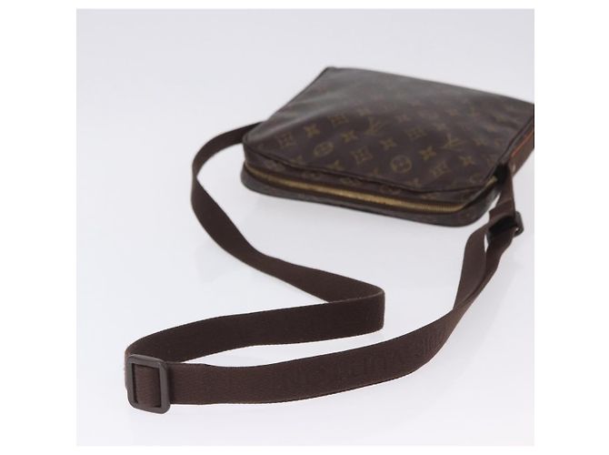 LOUIS VUITTON Monogram Trotteur Bobourg Shoulder Bag M97037 LV Auth 199812 Monogramma - vista 7