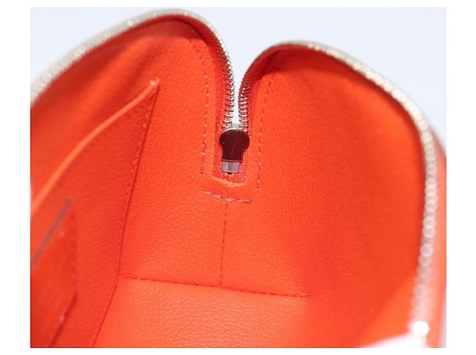 LOUIS VUITTON Epi Pochette Cosmetic PM Pouch Orange M40642 LV Auth 199373V Arancione - vista 17