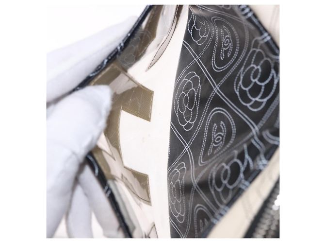 Borsa a tracolla CHANEL Camelia in pelle Bianco Nero CC Auth 200364SAM - vista 23