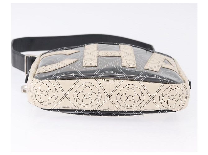 Borsa a tracolla CHANEL Camelia in pelle Bianco Nero CC Auth 200364SAM - vista 5