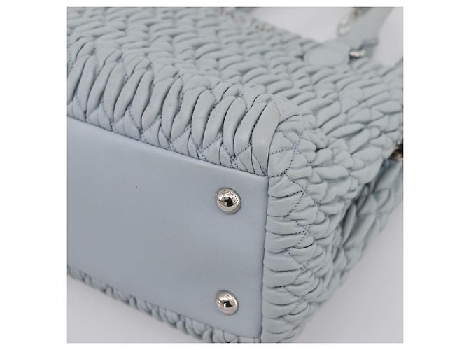 Borsa a spalla Miu Miu Matelassé con catena in pelle 2way Azzurro Argento Auth 202235M Blu chiaro - vista 17