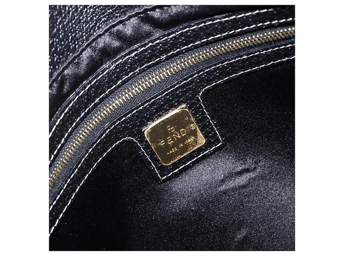 Borsa a tracolla FENDI Mamma Baguette in pelle nera e oro Auth yk20713M - vista 22