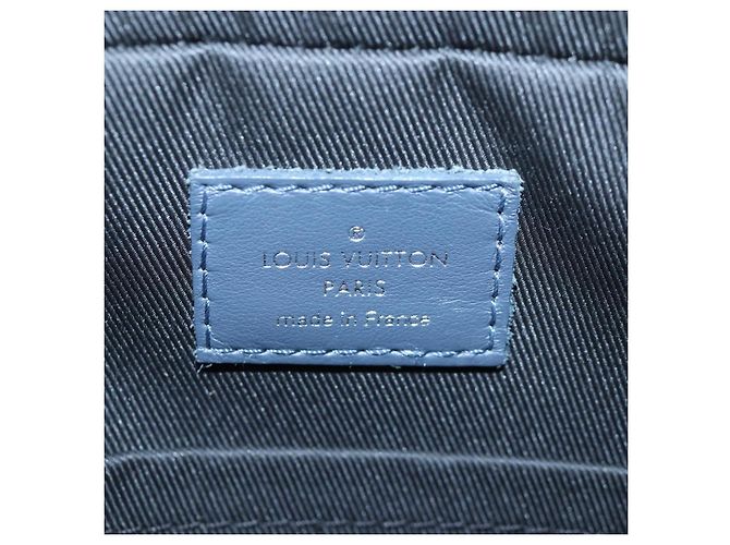 Borsa LOUIS VUITTON Monogram Shadow Danube PM Nera M43681 LV Auth 197487V Blu navy - vista 10