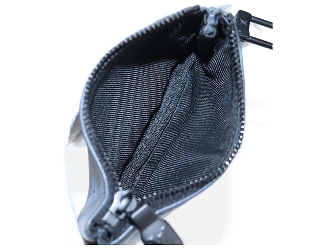 Borsa LOUIS VUITTON Monogram Shadow Danube PM Nera M43681 LV Auth 197487V Blu navy - vista 25
